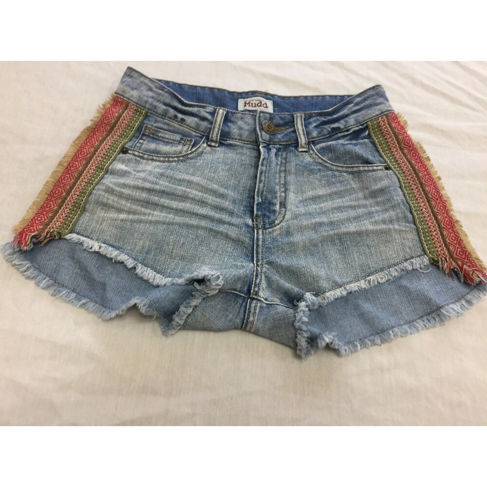 MUDD WOMENS JEANS SHORTS SIZE 3